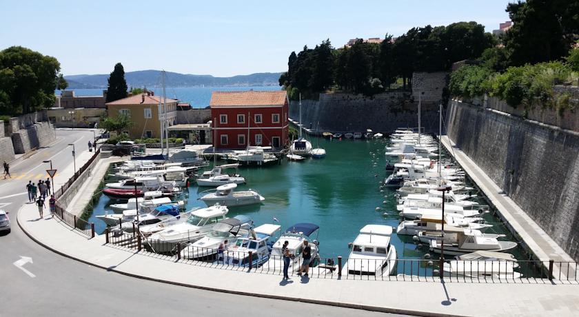 Apartment Navigare Zadar Bagian luar foto